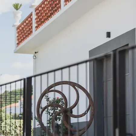 Casal Dos Capelinhos - Douro Hotel 3*